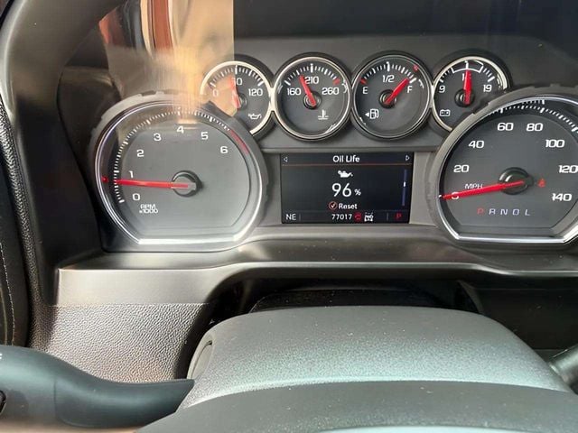 Pre-Owned 2021 Chevrolet Silverado 1500 RST - photo - 11