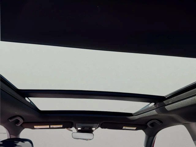 Pre-Owned 2025 Honda Pilot TrailSport - photo - 11