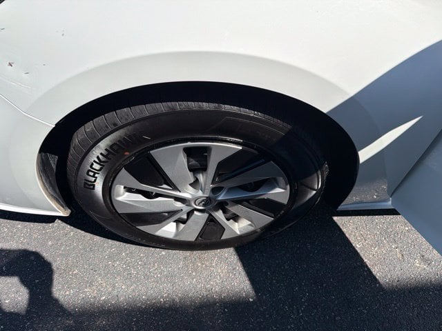 Pre-Owned 2024 Nissan Altima 2.5 S - photo - 18