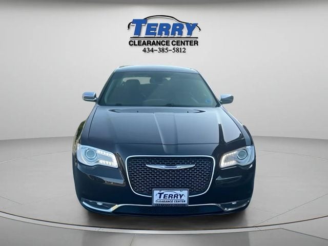 Pre-Owned 2019 Chrysler 300 Limited - photo - 2