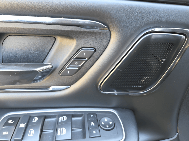 Pre-Owned 2022 Ram 1500 Limited - photo - 14