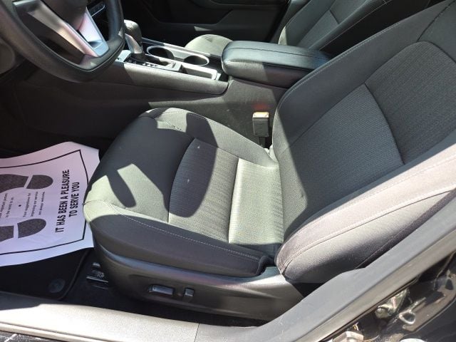 Pre-Owned 2024 Nissan Altima 2.5 SV - photo - 14
