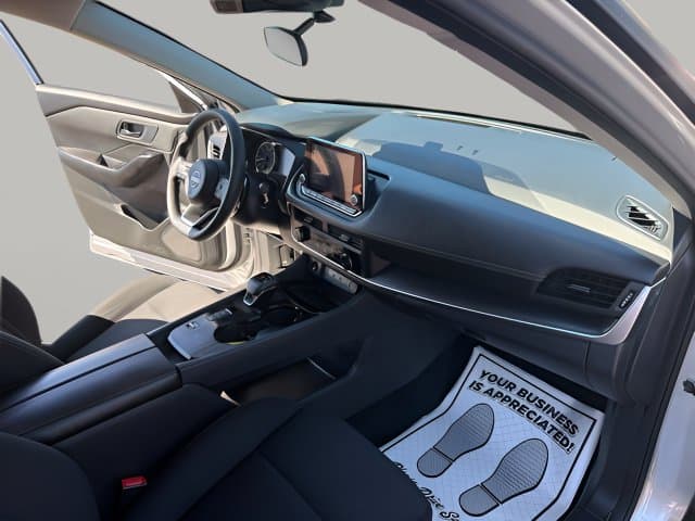 Pre-Owned 2024 Nissan Rogue S - photo - 25