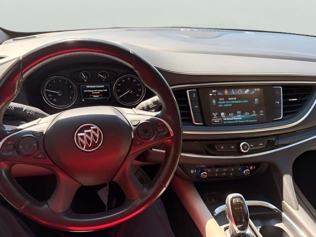 Pre-Owned 2018 Buick Enclave Essence - photo - 11