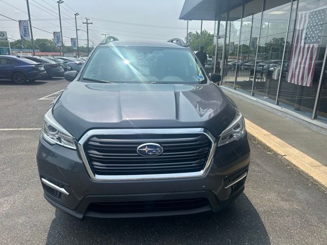 Pre-Owned 2022 Subaru Ascent Premium - photo - 1