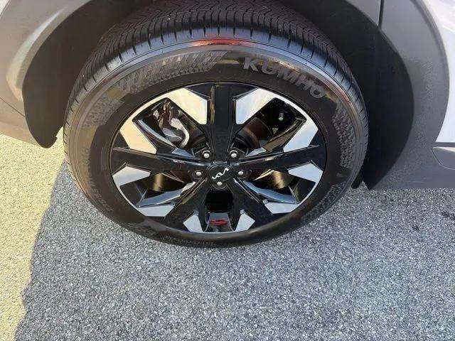 Pre-Owned 2023 Kia Sportage X-Line - photo - 29