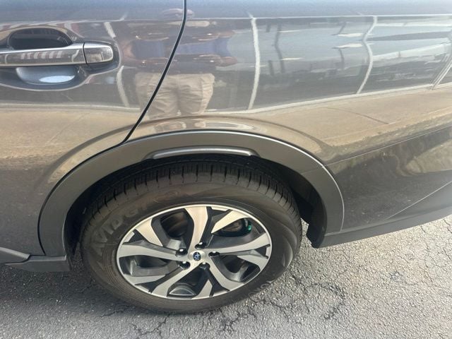 Pre-Owned 2022 Subaru Outback Limited - photo - 20