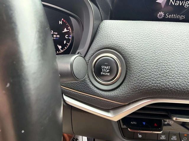 Pre-Owned 2025 Mazda CX-90 3.3 Turbo Premium - photo - 20