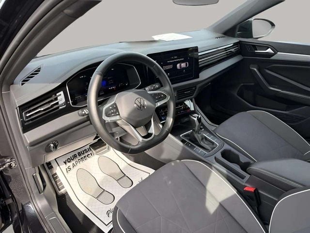 Pre-Owned 2025 Volkswagen Jetta 1.5T Sport - photo - 19