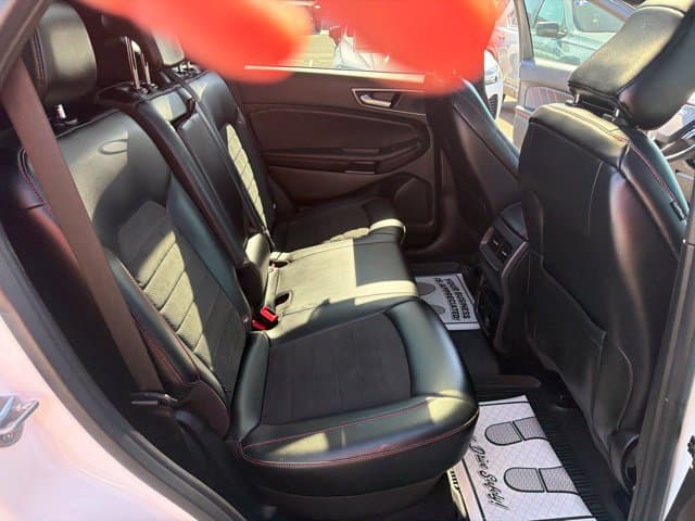 Pre-Owned 2023 Ford Edge ST Line - photo - 25