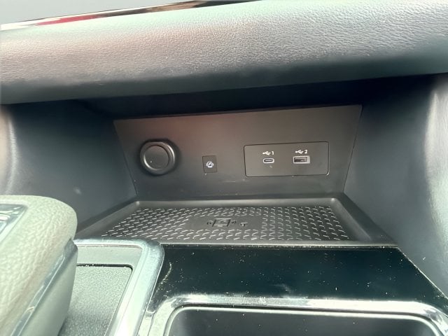 Pre-Owned 2022 Nissan Pathfinder Platinum - photo - 13