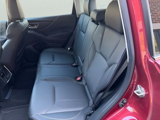 Pre-Owned 2020 Subaru Forester Touring - photo - 6