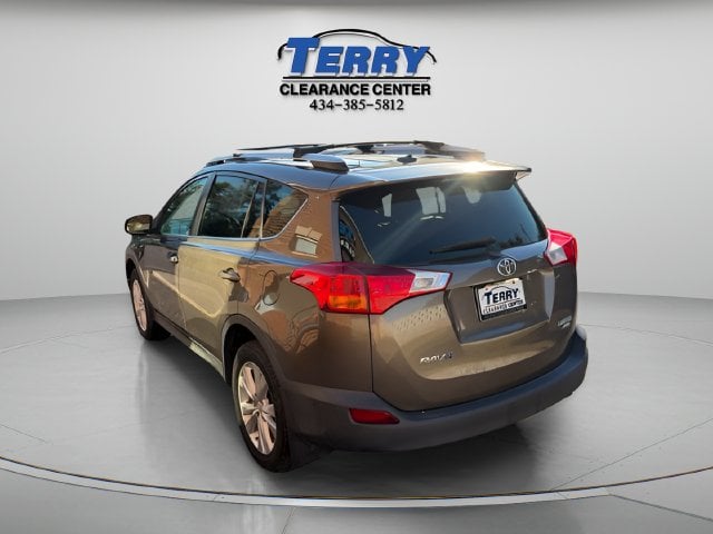 Pre-Owned 2015 Toyota RAV4 Limited - photo - 4