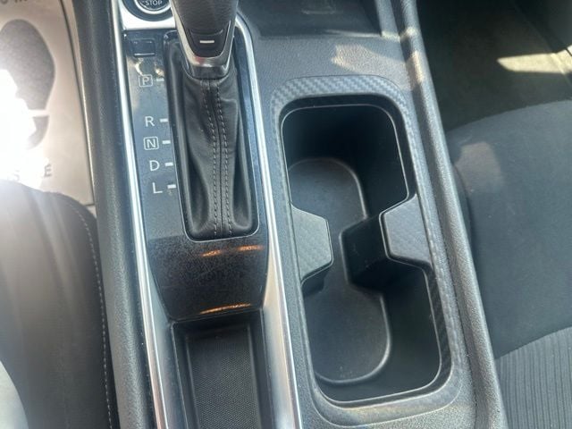 Pre-Owned 2024 Nissan Sentra SV - photo - 12