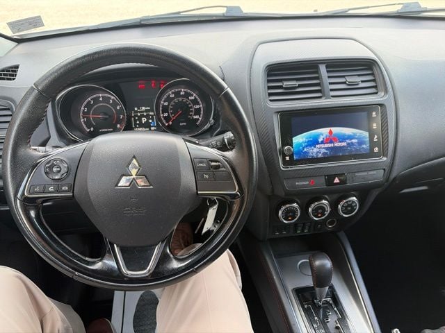Pre-Owned 2019 Mitsubishi Outlander Sport 2.0 SE - photo - 8