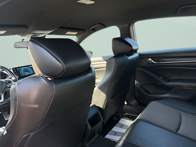 Pre-Owned 2022 Honda Accord Hybrid Sport - photo - 6