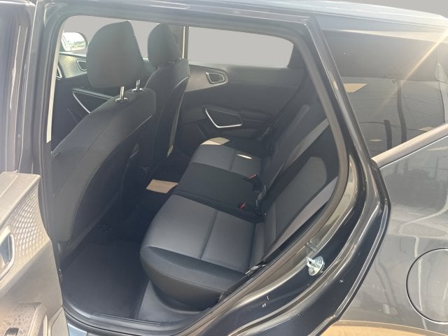 Pre-Owned 2024 Kia Soul LX - photo - 15