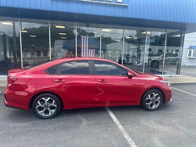 Pre-Owned 2021 Kia Forte LXS - photo - 0