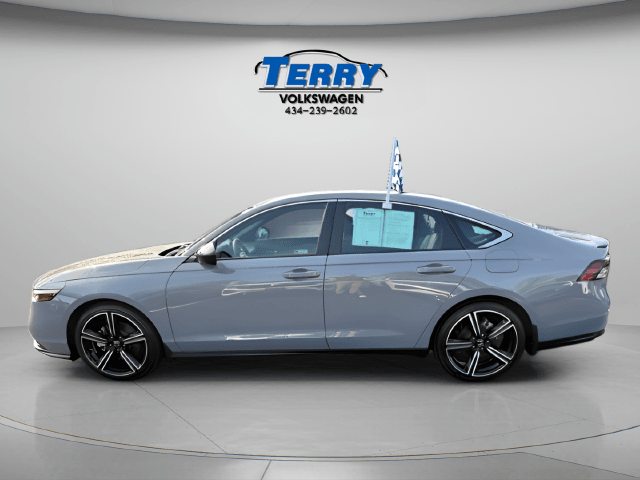 Pre-Owned 2025 Honda Accord Hybrid Sport - photo - 1