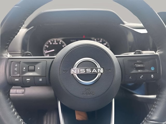 Pre-Owned 2024 Nissan Pathfinder SV - photo - 5