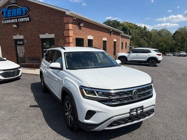 Pre-Owned 2022 Volkswagen Atlas 2.0T SE - photo - 0