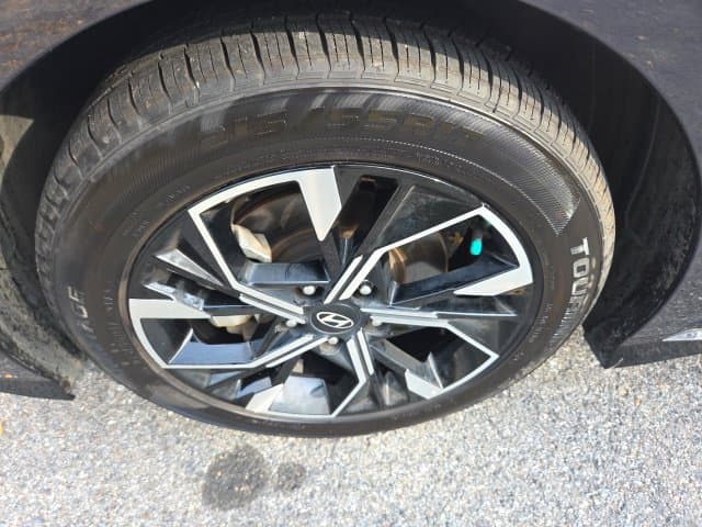 Pre-Owned 2025 Hyundai Sonata SEL - photo - 9