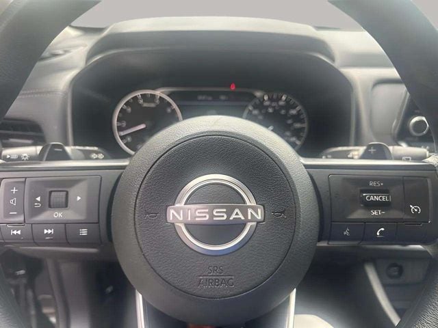 Pre-Owned 2024 Nissan Rogue S - photo - 10