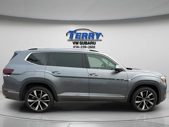 Pre-Owned 2025 Volkswagen Atlas 2.0T SEL Premium R-Line - photo - 0