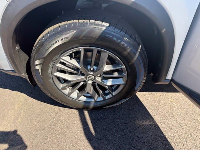 Pre-Owned 2024 Nissan Rogue S - photo - 29