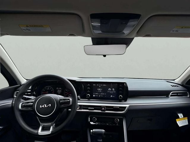 Pre-Owned 2023 Kia K5 LXS - photo - 6