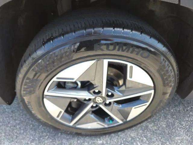 Pre-Owned 2025 Hyundai Tucson SEL - photo - 16