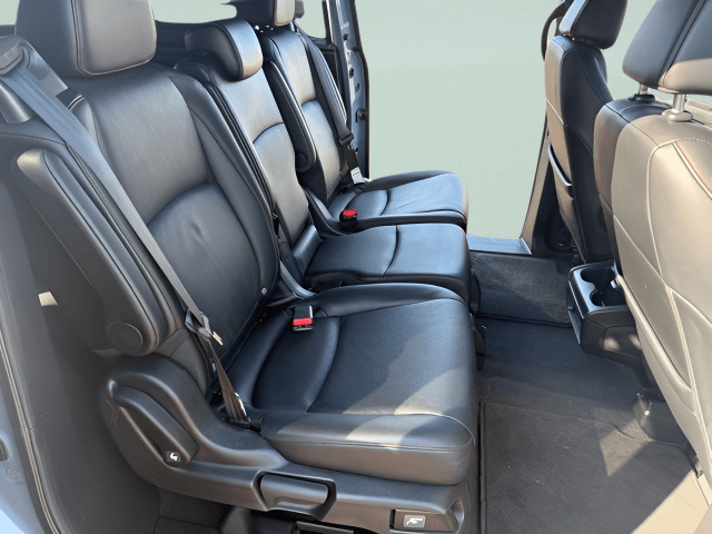 Pre-Owned 2025 Honda Odyssey Sport-L - photo - 25