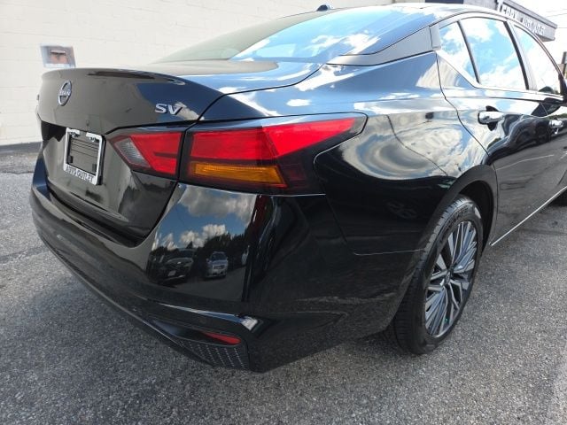 Pre-Owned 2024 Nissan Altima 2.5 SV - photo - 5