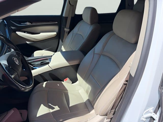 Pre-Owned 2018 Buick Enclave Essence - photo - 8