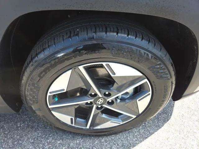 Pre-Owned 2025 Hyundai Tucson SEL - photo - 17