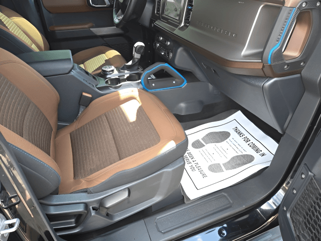 Pre-Owned 2022 Ford Bronco Outer Banks - photo - 19