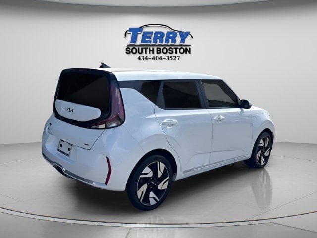 Pre-Owned 2023 Kia Soul GT-Line - photo - 7