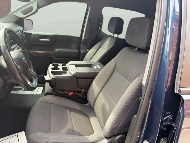 Pre-Owned 2021 Chevrolet Silverado 1500 LT - photo - 12