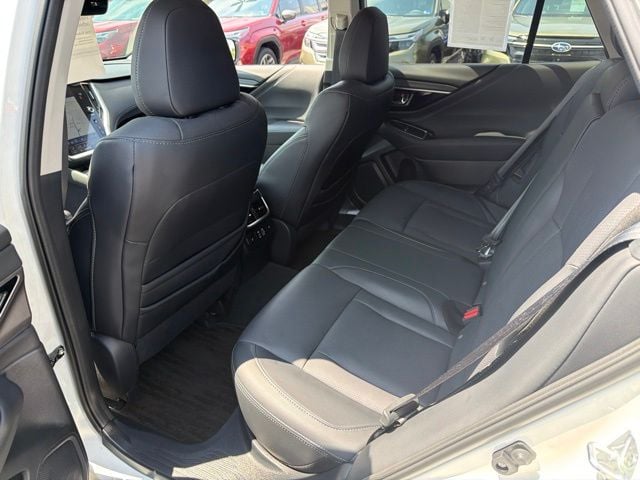 Pre-Owned 2024 Subaru Outback Limited - photo - 5