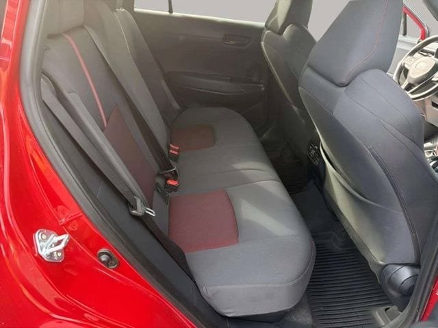 Pre-Owned 2024 Toyota Corolla Cross Hybrid XSE - photo - 16