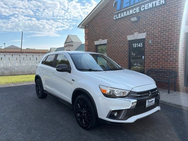 Pre-Owned 2019 Mitsubishi Outlander Sport 2.0 SE - photo - 1