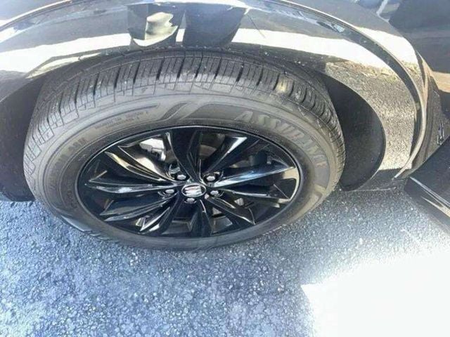 Pre-Owned 2025 Buick Envista Sport Touring - photo - 19