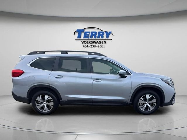 Pre-Owned 2025 Subaru Ascent Premium - photo - 0
