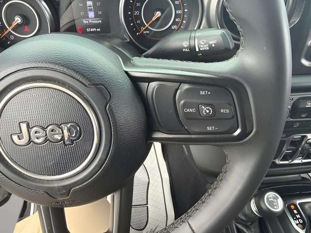 Pre-Owned 2023 Jeep Gladiator Sport S - photo - 5