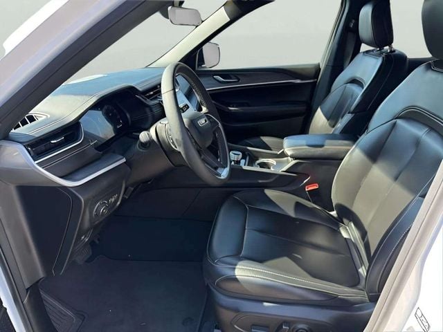 Pre-Owned 2025 Jeep Grand Cherokee Limited - photo - 6