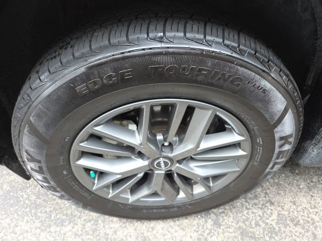 Pre-Owned 2024 Nissan Rogue S - photo - 9