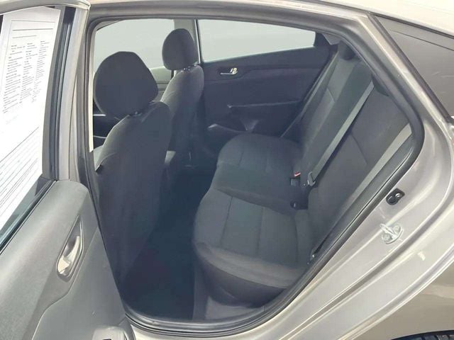 Pre-Owned 2022 Hyundai Accent SEL - photo - 6