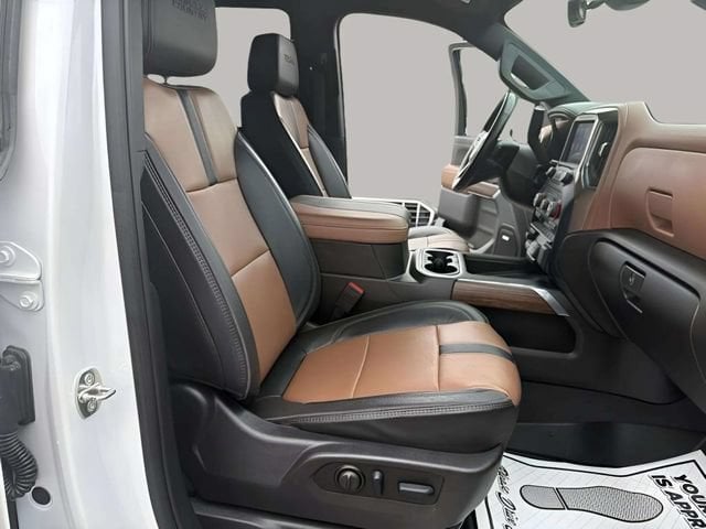 Pre-Owned 2023 Chevrolet Silverado 2500HD High Country - photo - 26