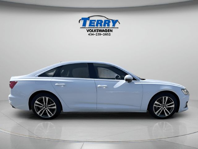 Pre-Owned 2023 Audi A6 45 Premium - photo - 0