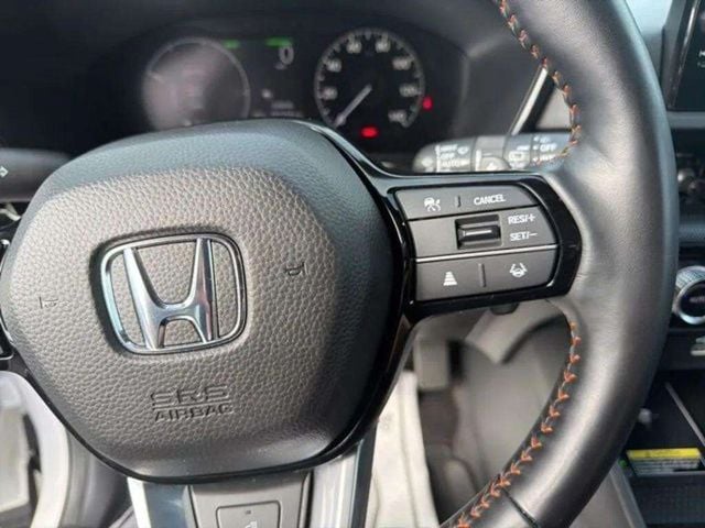 Pre-Owned 2025 Honda CR-V Hybrid Sport Touring - photo - 7